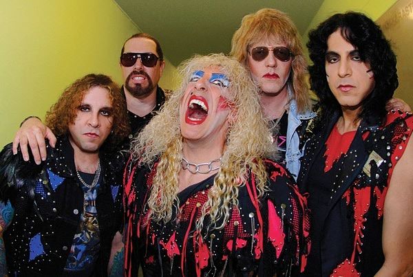 Twisted Sister - Discography (7 Studio Albums and 2 Live Albums) (1982-2016) 320 kbps + Scans