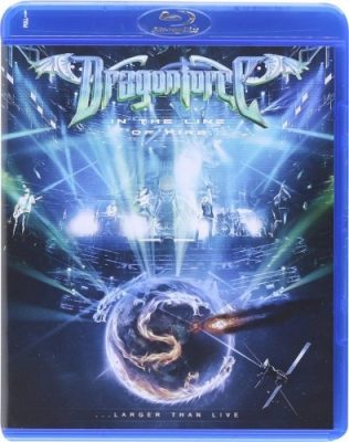 Dragonforce – In The Line Of Fire … Larger Than Live (2015) (BDRip 1080p)